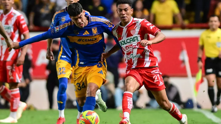 Tigres despertó y frenó en seco a Necaxa