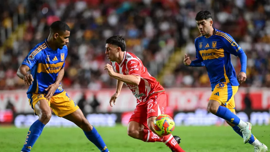 Tigres despertó y frenó en seco a Necaxa