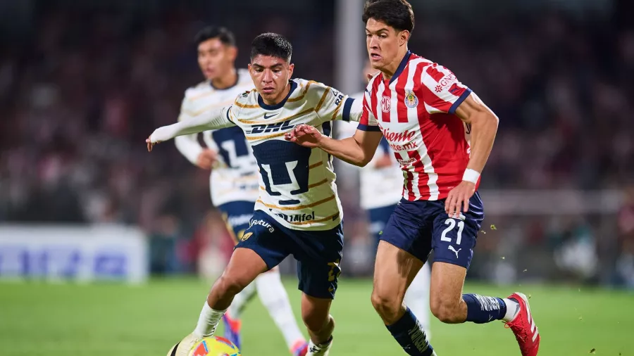 Chivas fue el menos malo y ganó en Ciudad Universitaria