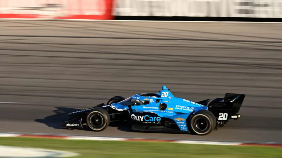 Primer festejo de la temporada de IndyCar: Alex Palou ganó en St. Petersburg