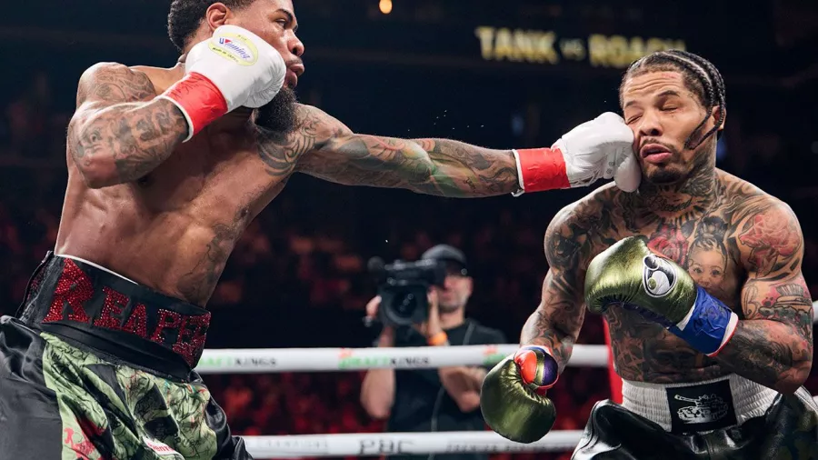 Gervonta Davis fue maltratado, pero al final se llevó la victoria