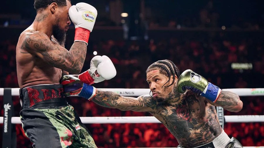 Gervonta Davis fue maltratado, pero al final se llevó la victoria