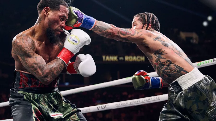 Gervonta Davis fue maltratado, pero al final se llevó la victoria