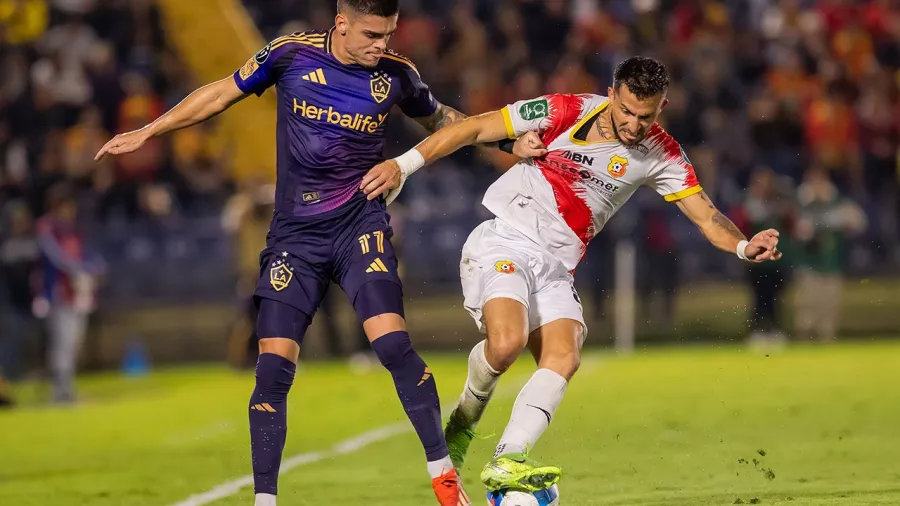 El Galaxy sigue en caída libre hasta en la Champions Cup