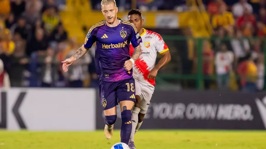 El Galaxy sigue en caída libre hasta en la Champions Cup