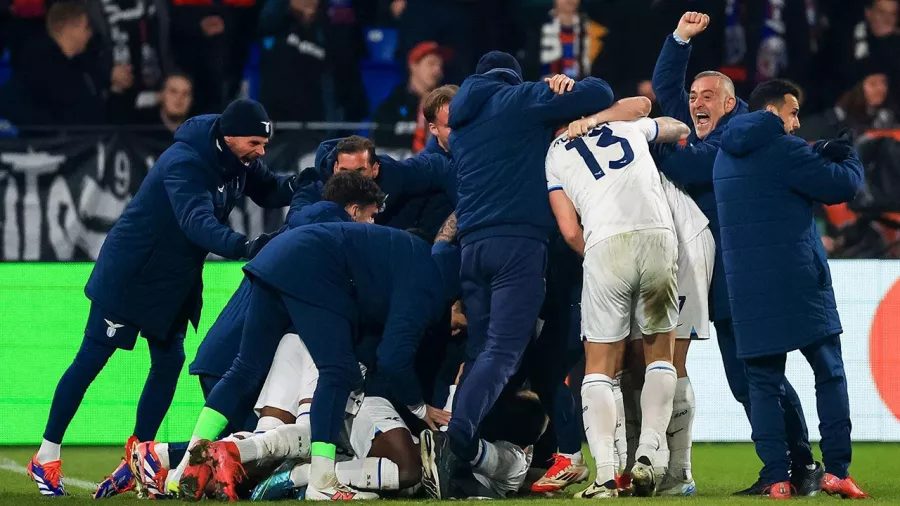 Así celebra la Lazio el gol agónico del triunfo en Europa League