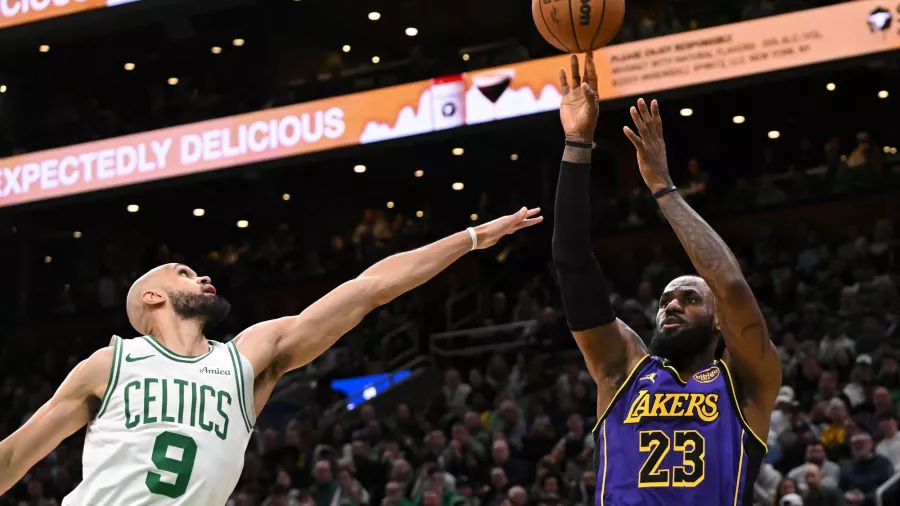 Jayson Tatum y los Celtics le pusieron freno a los Lakers