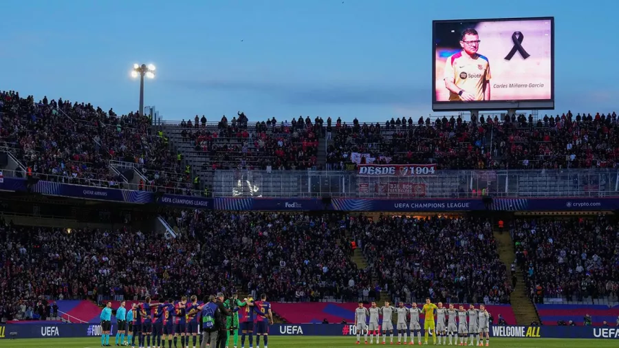 Homenaje y amuleto de la suerte para el Barcelona