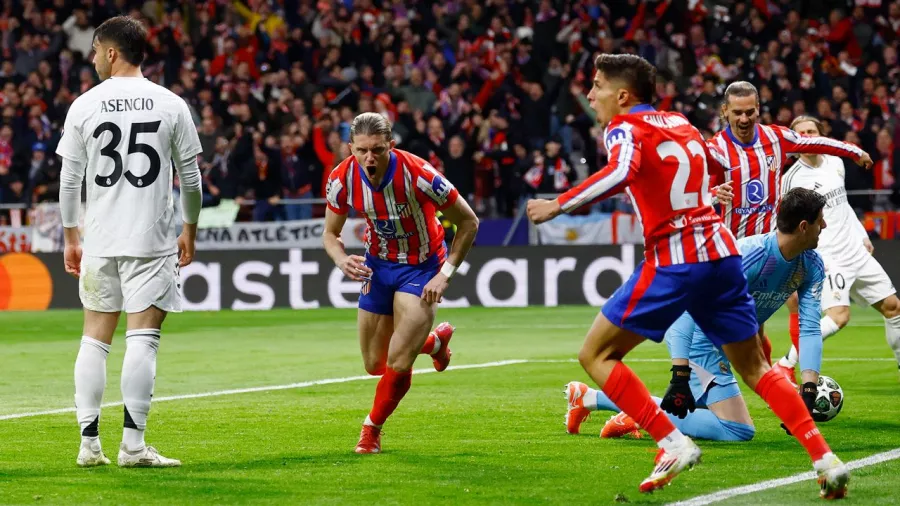 Atlético y Real Madrid llegaron al descanso del partido de vuelta con un empate 2-2 en el marcador global