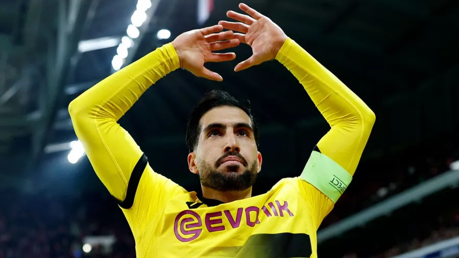 Defensa: Emre Can
Equipo: Borussia Dortmund