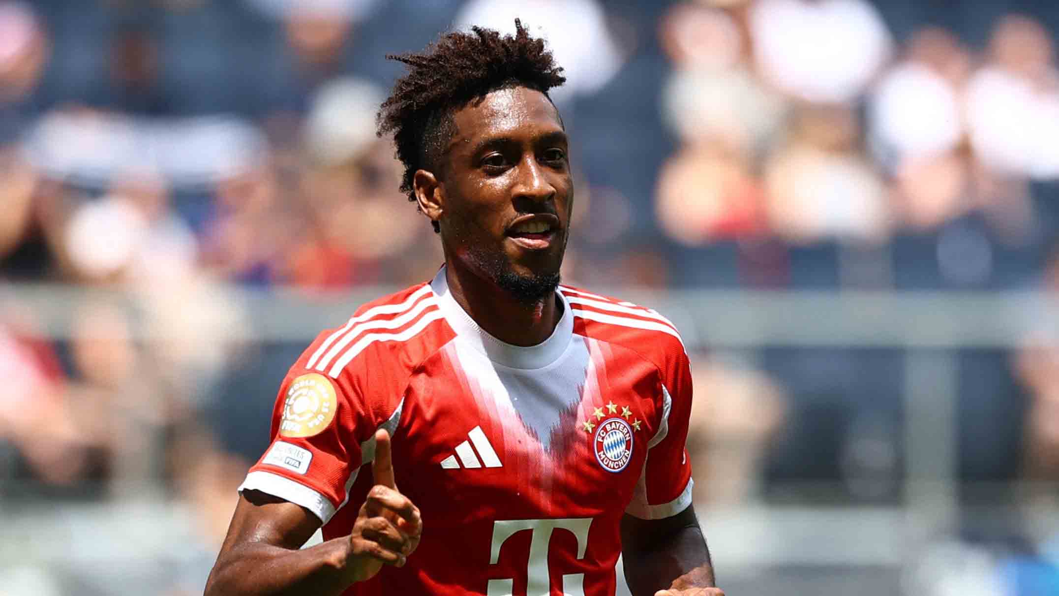 Kingsley Coman: PSG (2013-2014), 4 partidos, 0 goles y 0 asistencias | Bayern Munich (2015-a la fecha), 338 partidos, 72 goles y 71 asistencias.