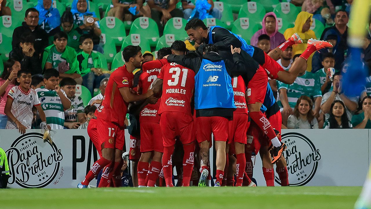 Con doblete de Heliño y un tanto de Robert Morales, el campeón volvió a demostrar su madera de campeón