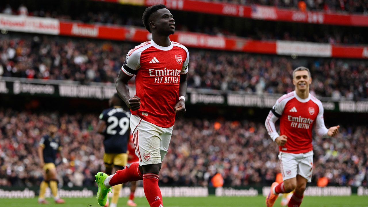 Arsenal ganó y se robó el liderato de la Premier League
