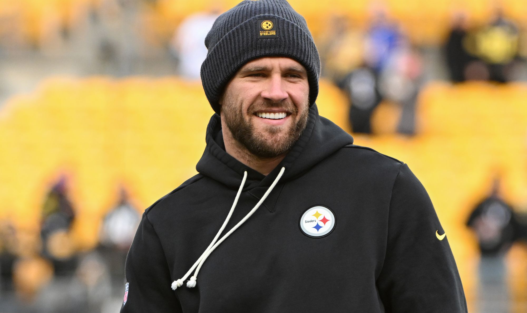 Darrelle Revis, acusado de cuatro delitos por agresión en incidente | TUDN  NFL | TUDN, image size:2000x1188