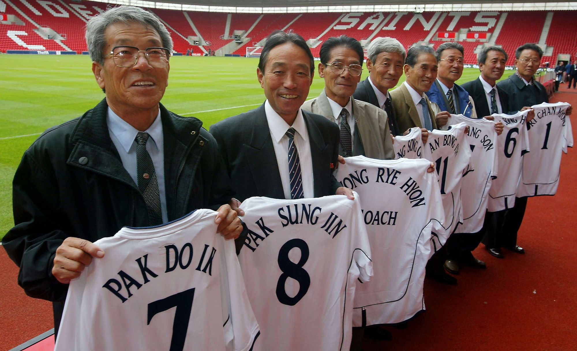 El equipo de Corea del Norte escribió su propia historia en Inglaterra