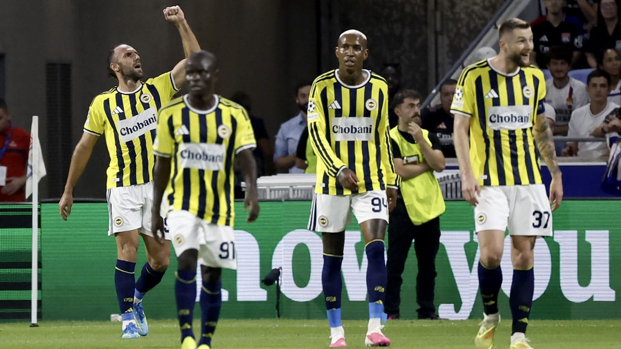 Fenerbahçe eliminó a Olympique de Lyon y es equipo de Champions League