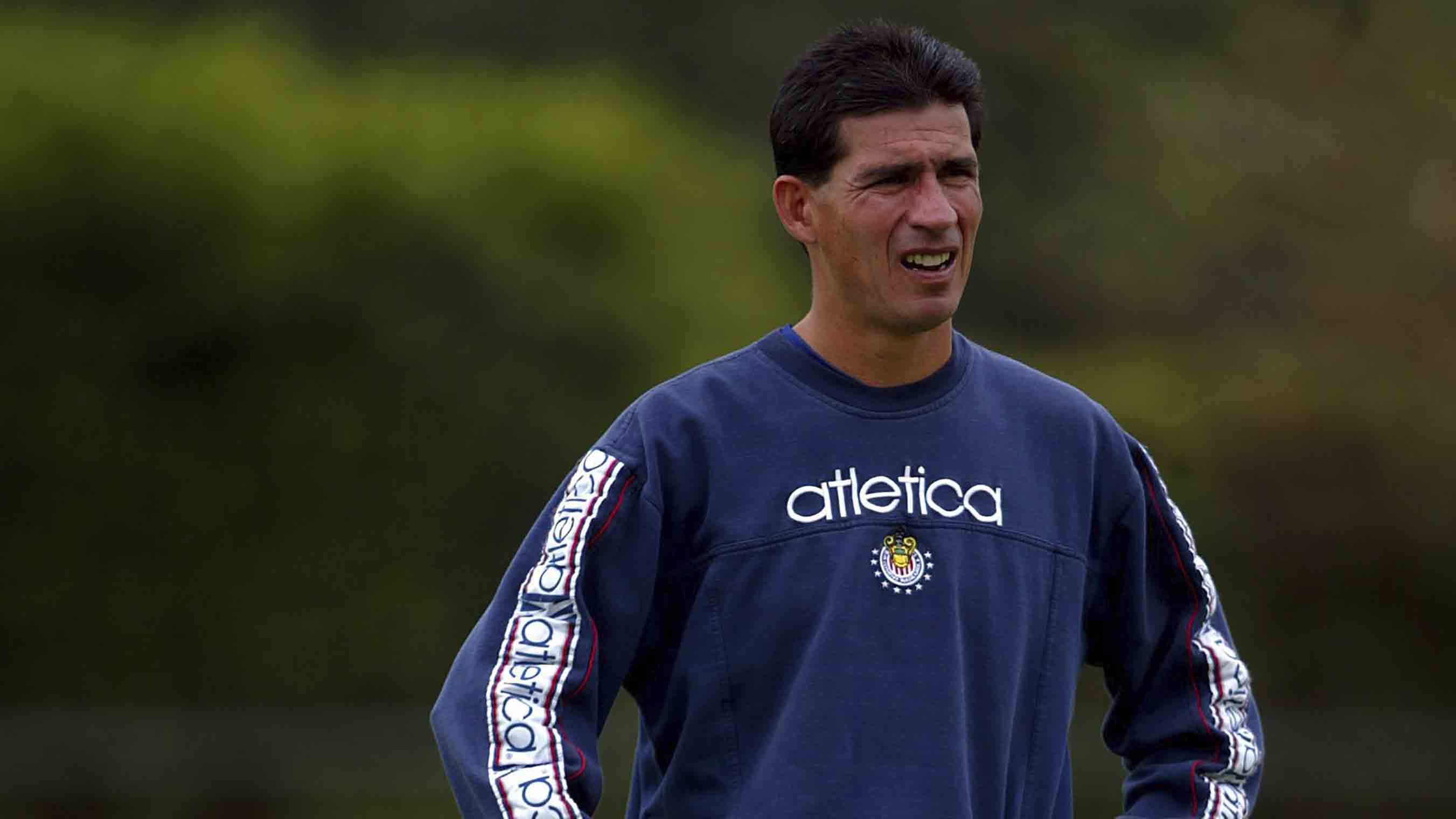 Con Armando González ya son 15 canteranos de Chivas a Europa