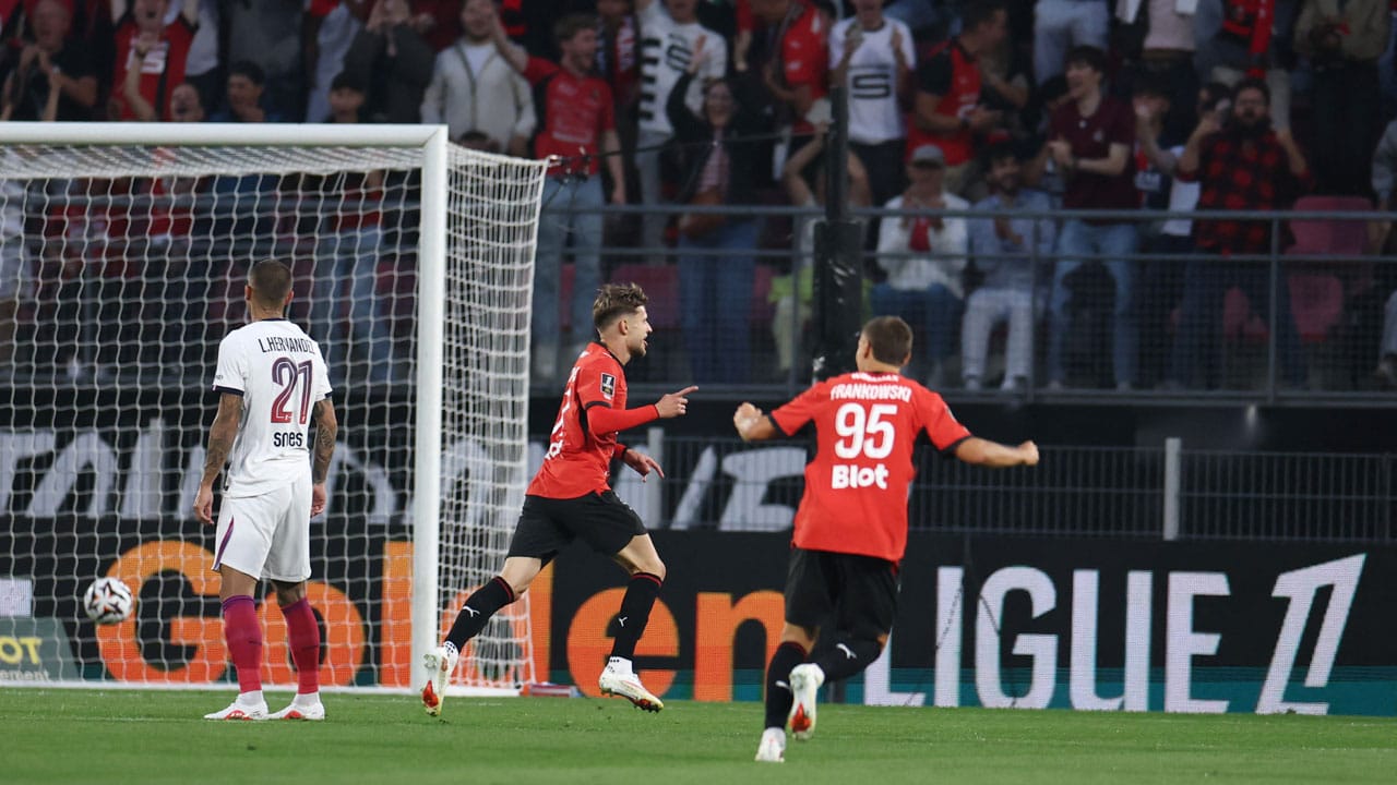 Ferran Torres tuvo un debut soñado con Paris Saint-Germain en la Ligue 1