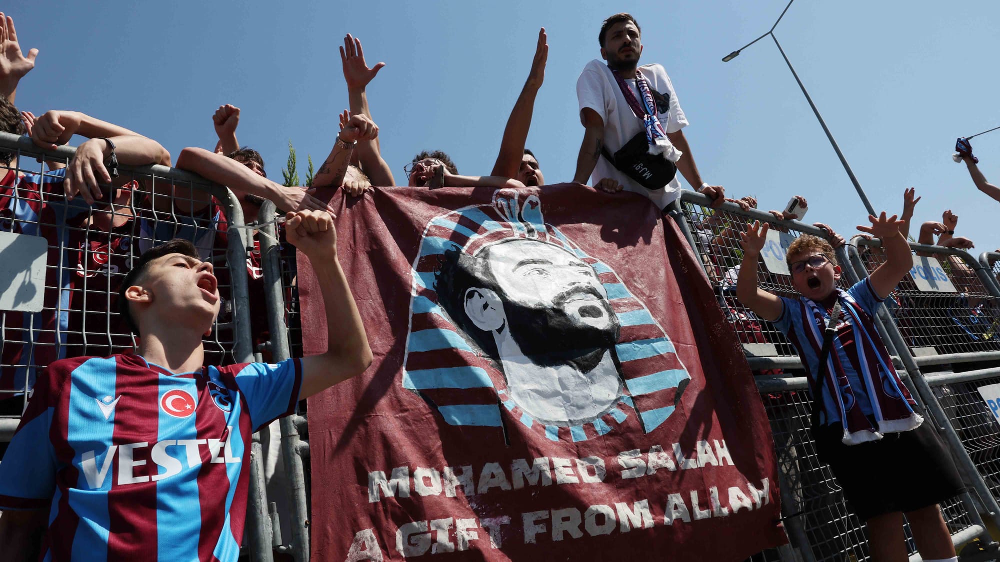 Locura en Turquía por la llegada de Mohamed Salah
