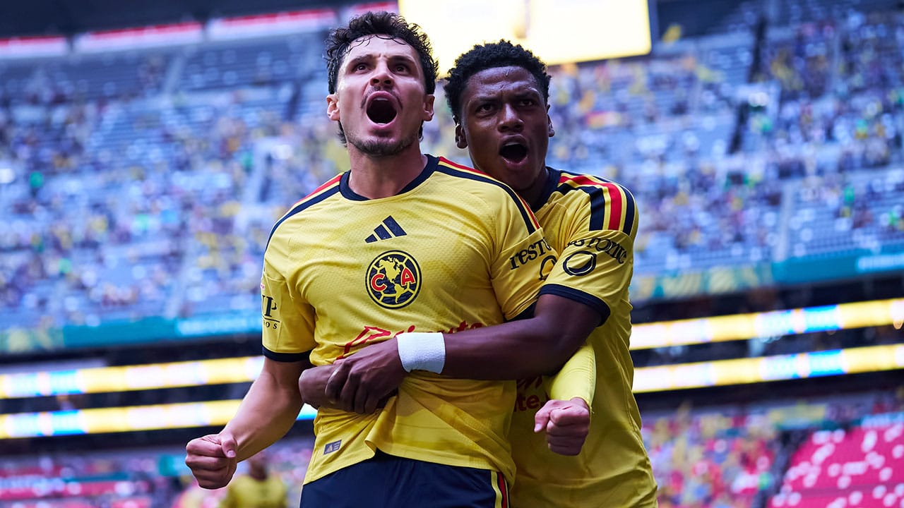 Entre el líder América y las 'excluidas' Chivas solo hay 3 puntos