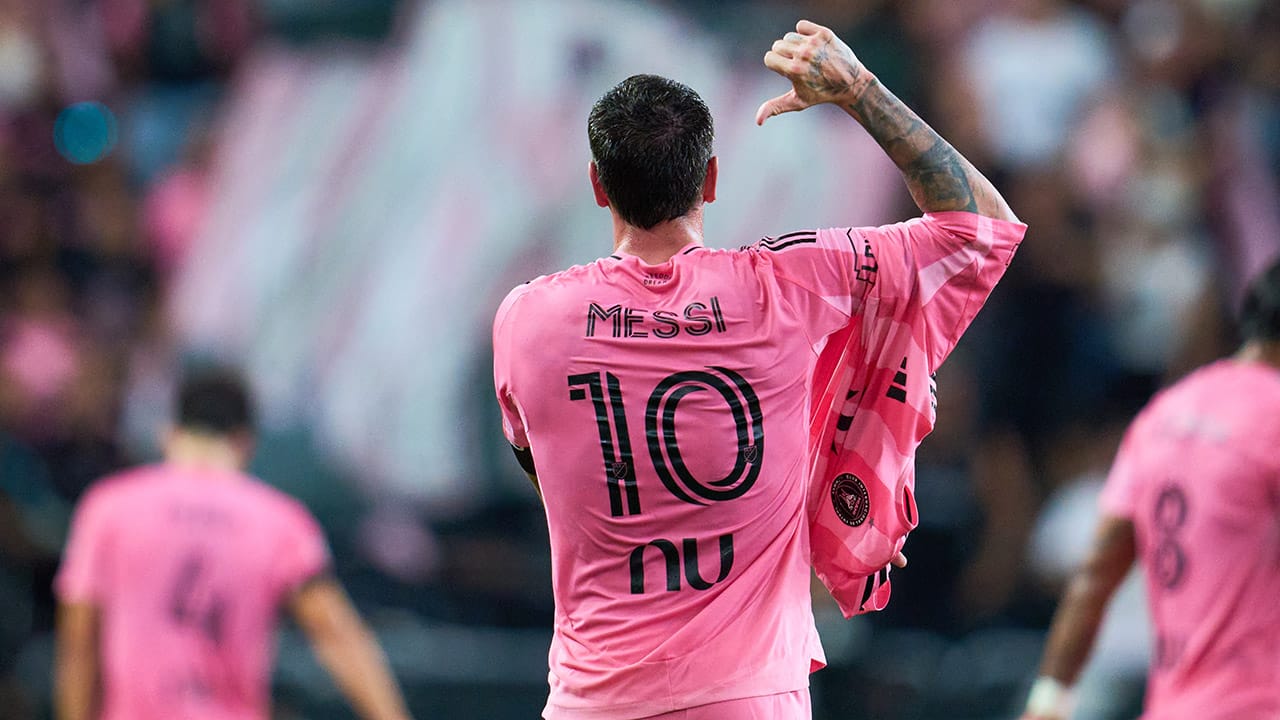 Rodrigo De Paul portó la camiseta de Messi y fue amonestado