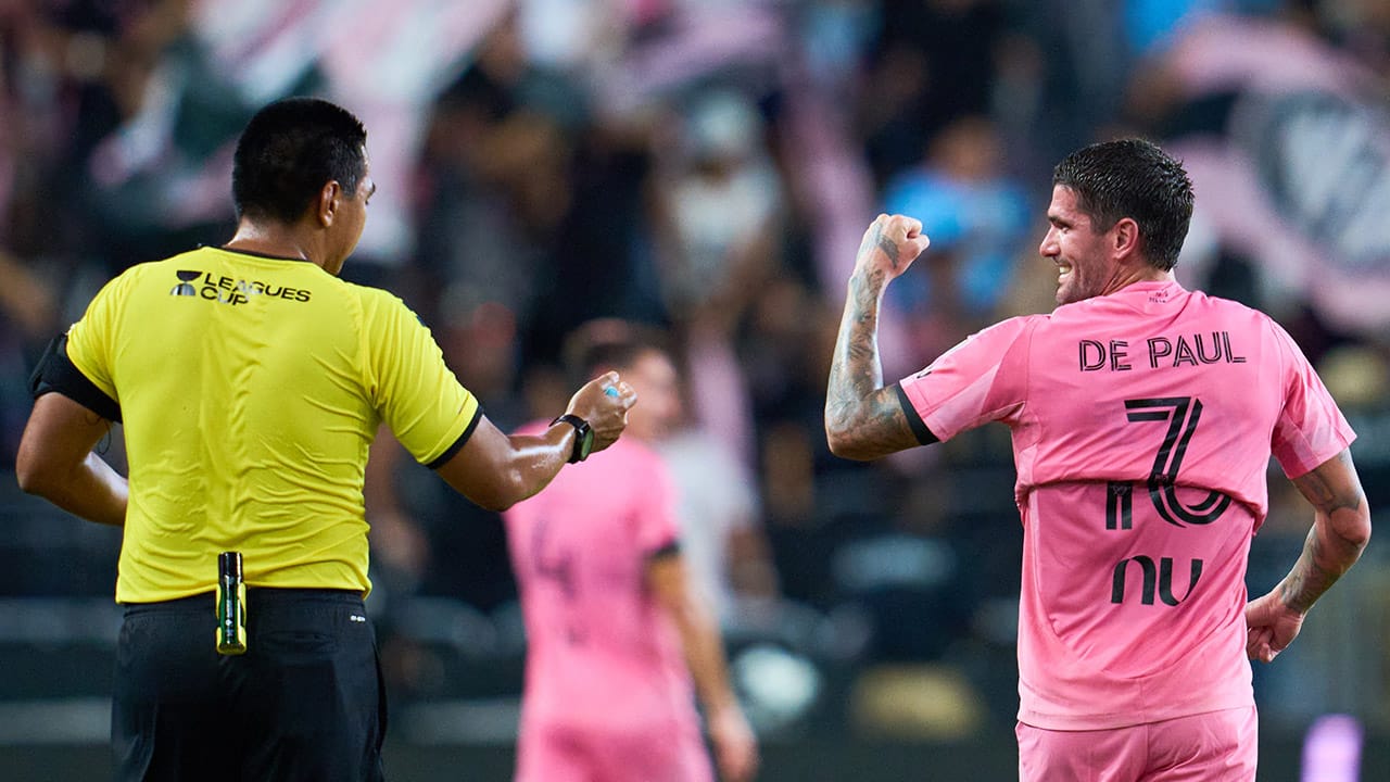 Rodrigo De Paul portó la camiseta de Messi y fue amonestado
