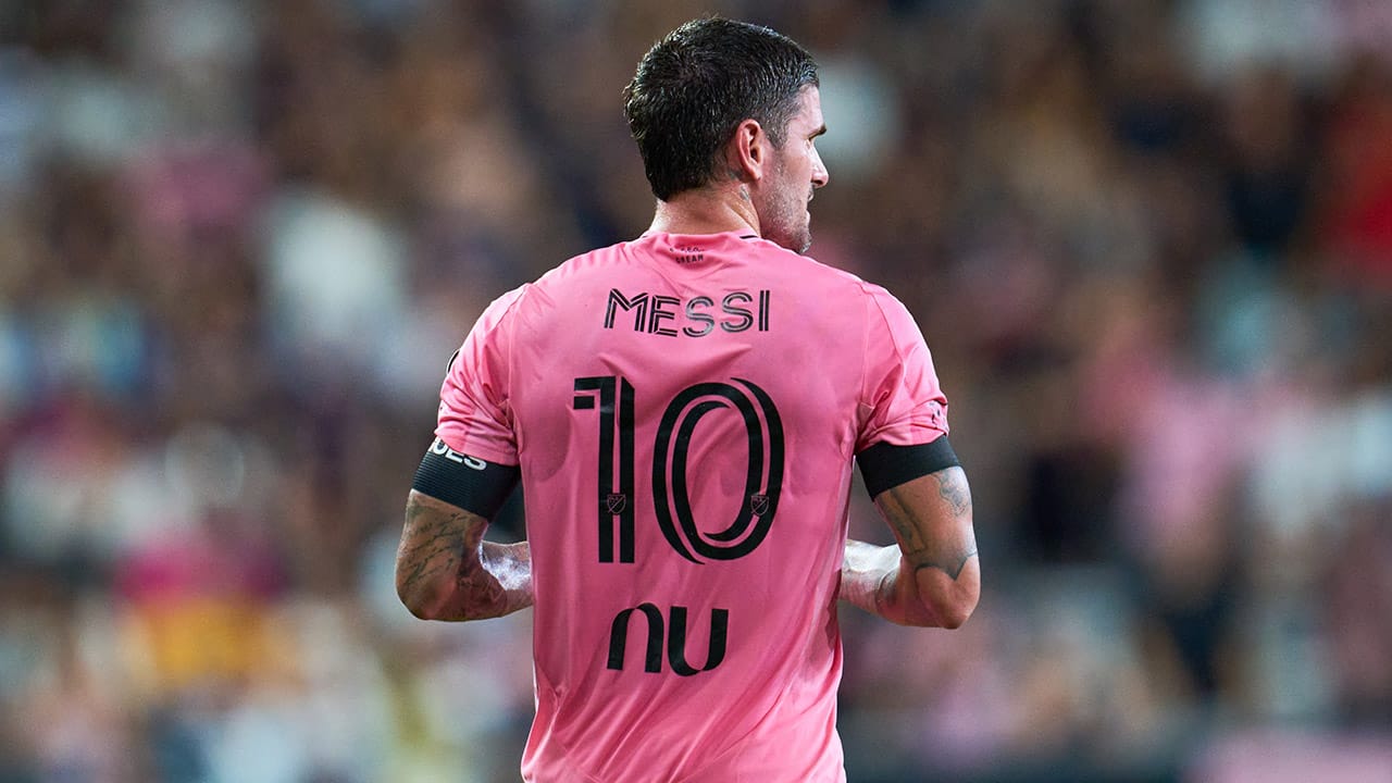 Rodrigo De Paul portó la camiseta de Messi y fue amonestado