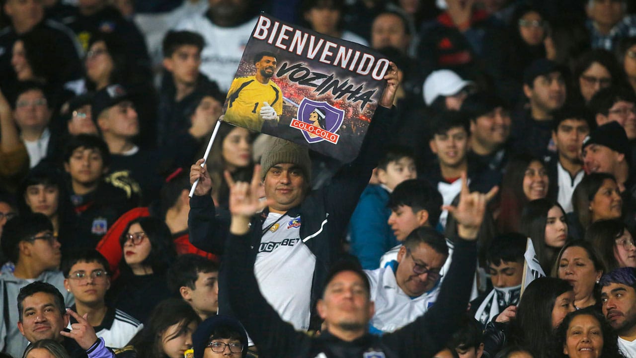 Así fue la espectacular presentación de Vozinha con Colo Colo