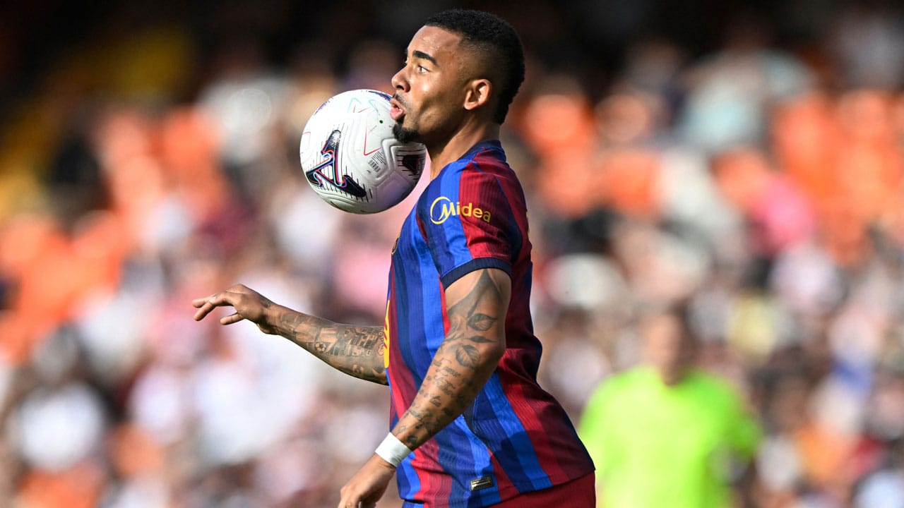 Gabriel Jesus debutó con Barcelona en La Liga