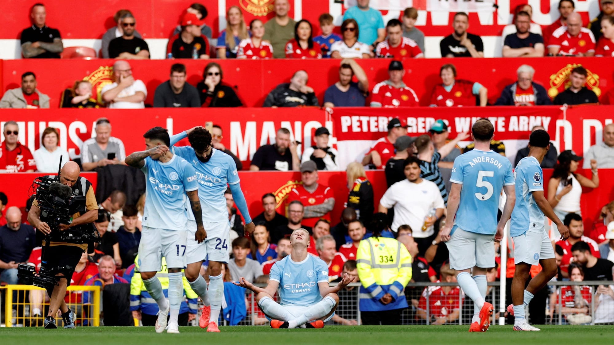 Erling Haaland es el nuevo goleador histórico del derbi de Manchester