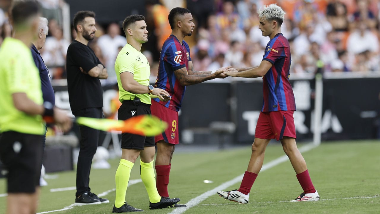 Gabriel Jesus debutó con Barcelona en La Liga