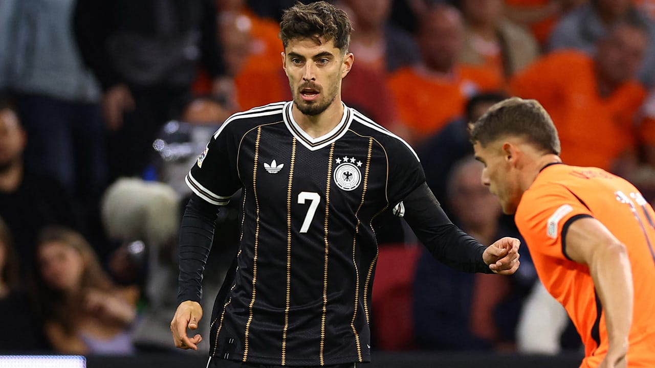 Espectacular y elegante; así fue el último uniforme de Alemania con Adidas