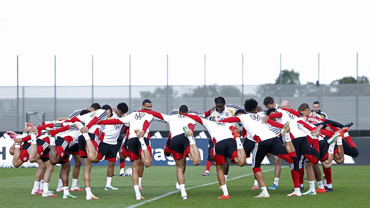 Así fue el primer entrenamiento de Jürgen Klopp con una renovada selección alemana