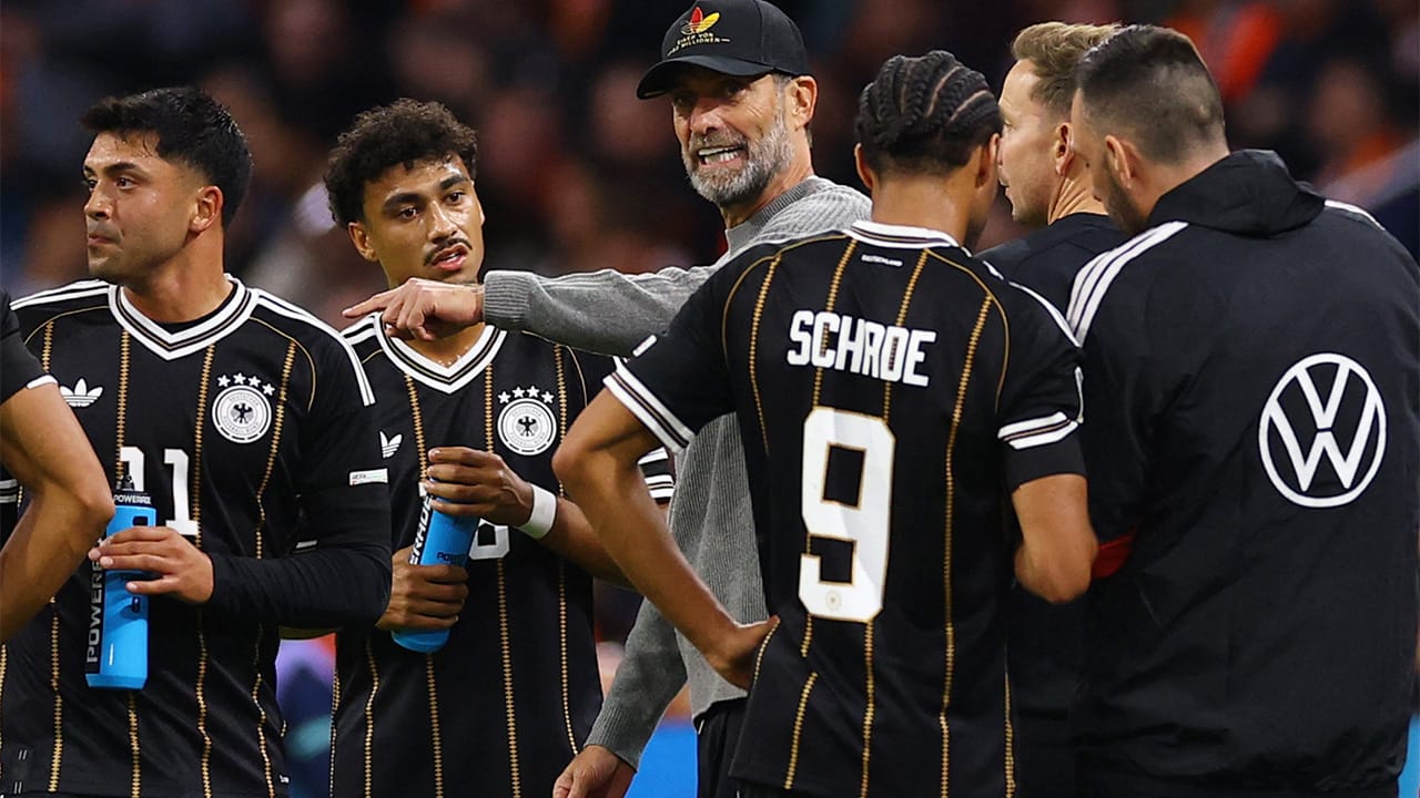 Espectacular y elegante; así fue el último uniforme de Alemania con Adidas