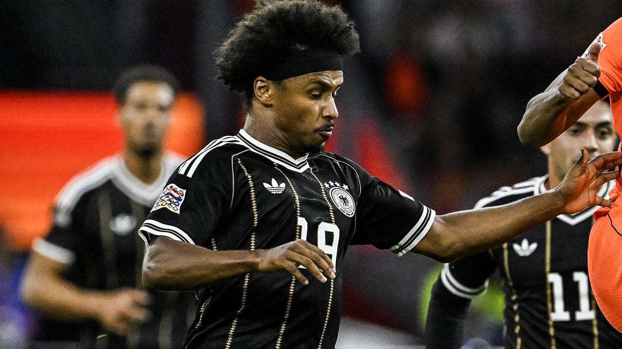 Espectacular y elegante; así fue el último uniforme de Alemania con Adidas