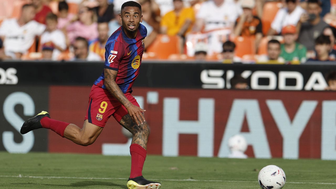 Gabriel Jesus debutó con Barcelona en La Liga