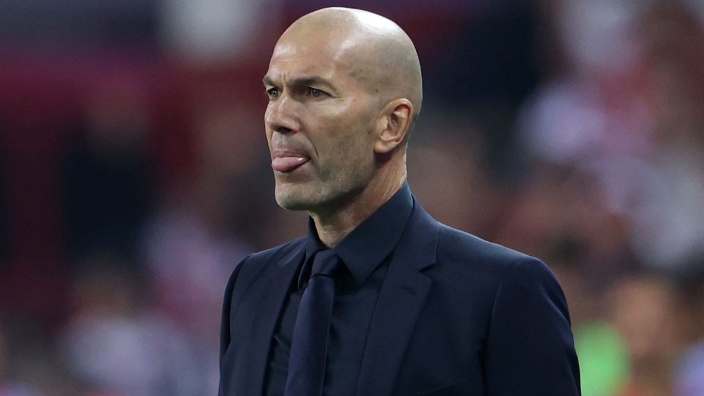 Zinedine Zidane, muy tranquilo en su debut con Francia
