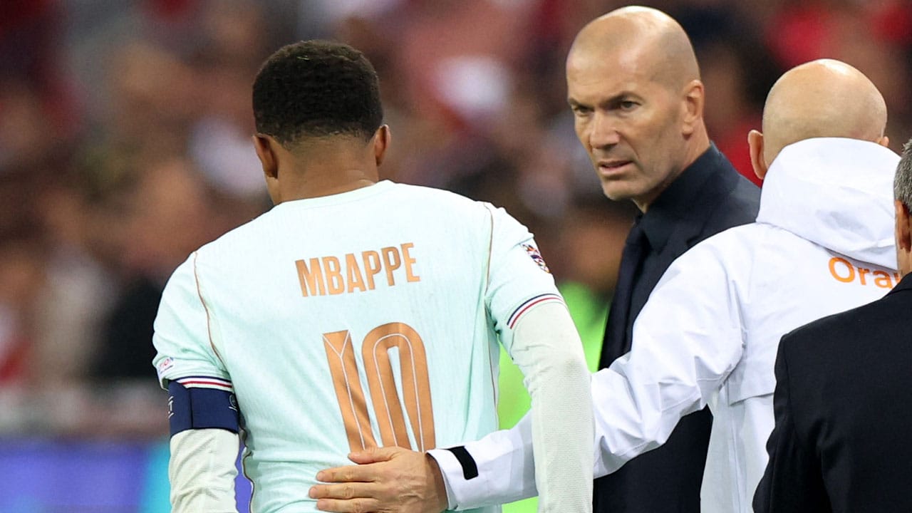 Kylian Mbappé, gol y lesión en el primer partido de Zidane