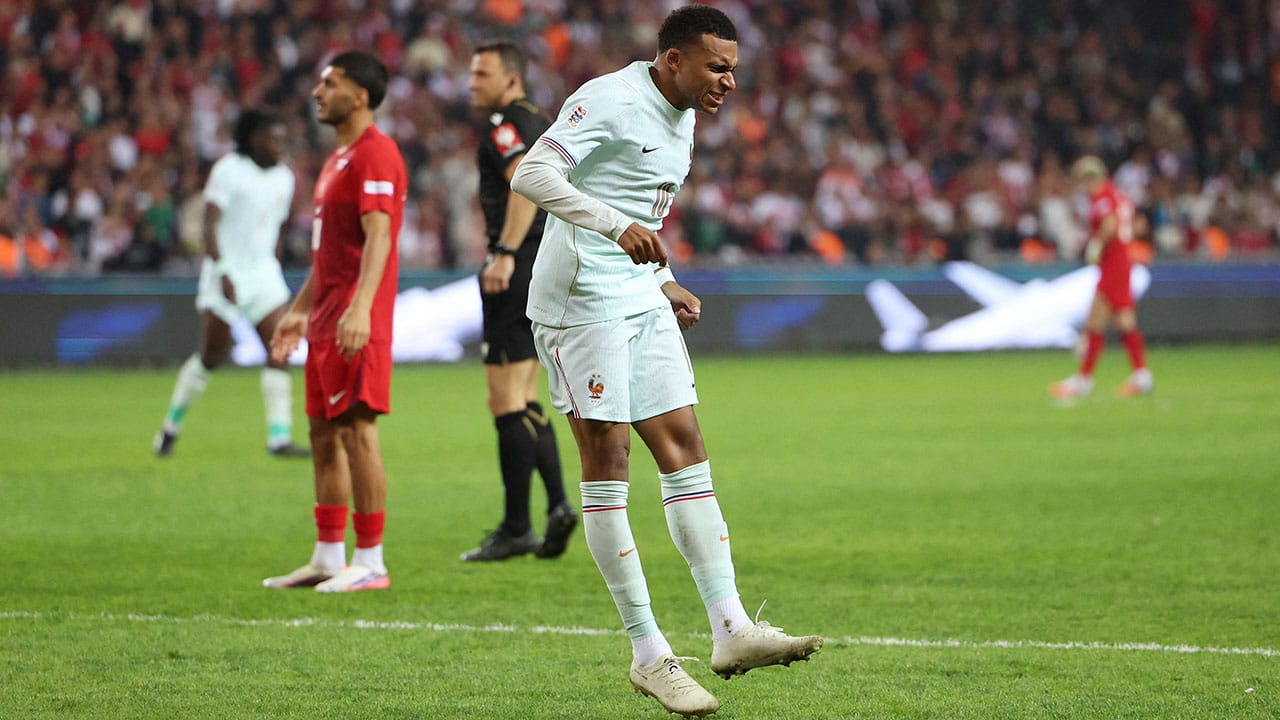 Kylian Mbappé, gol y lesión en el primer partido de Zidane