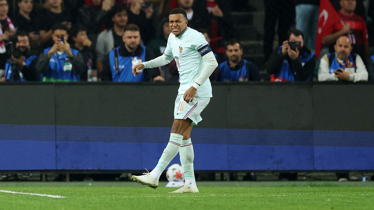Kylian Mbappé, gol y lesión en el primer partido de Zidane
