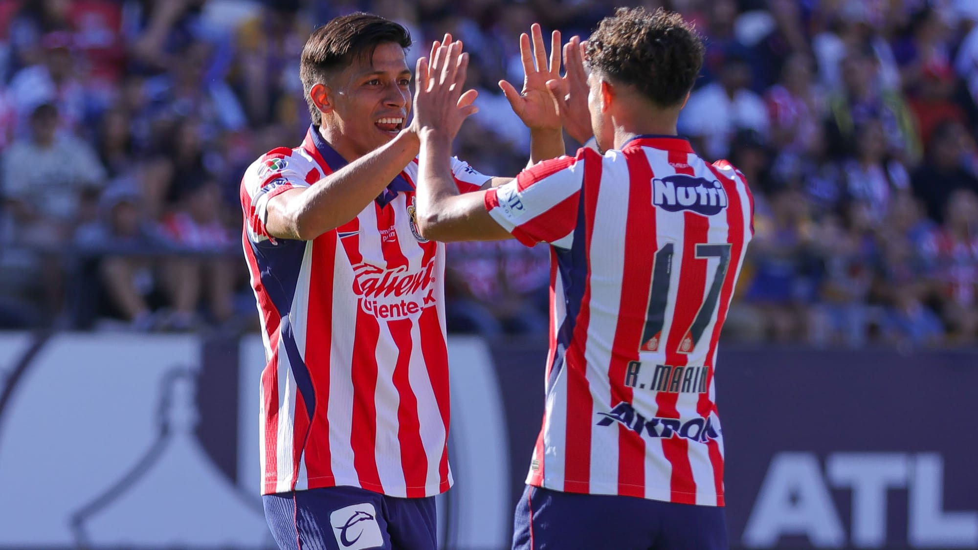 Chivas, resolviendo ante San Luis en solo 9 minutos