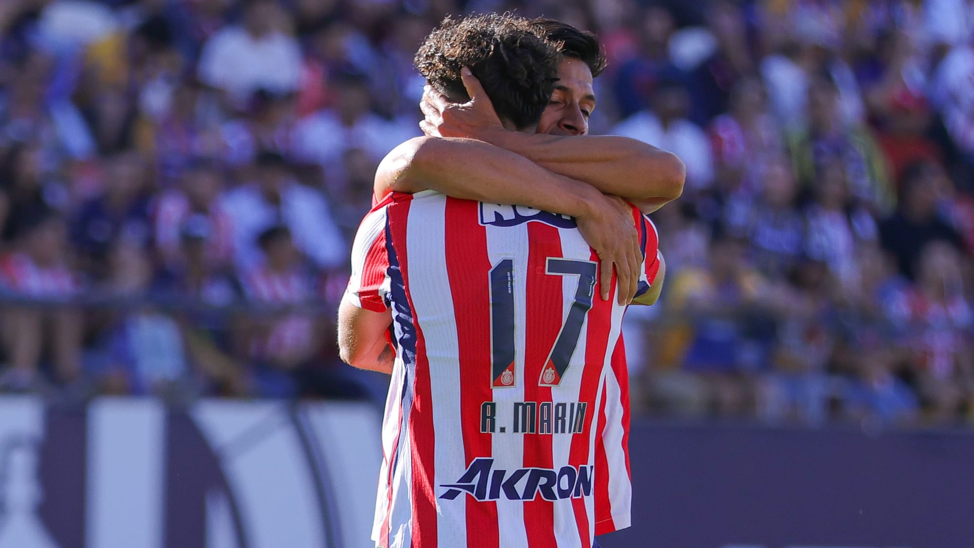 Chivas, resolviendo ante San Luis en solo 9 minutos