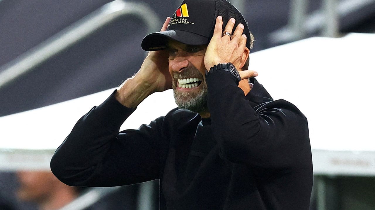 Las caras de incredulidad de Jürgen Klopp lo dicen todo