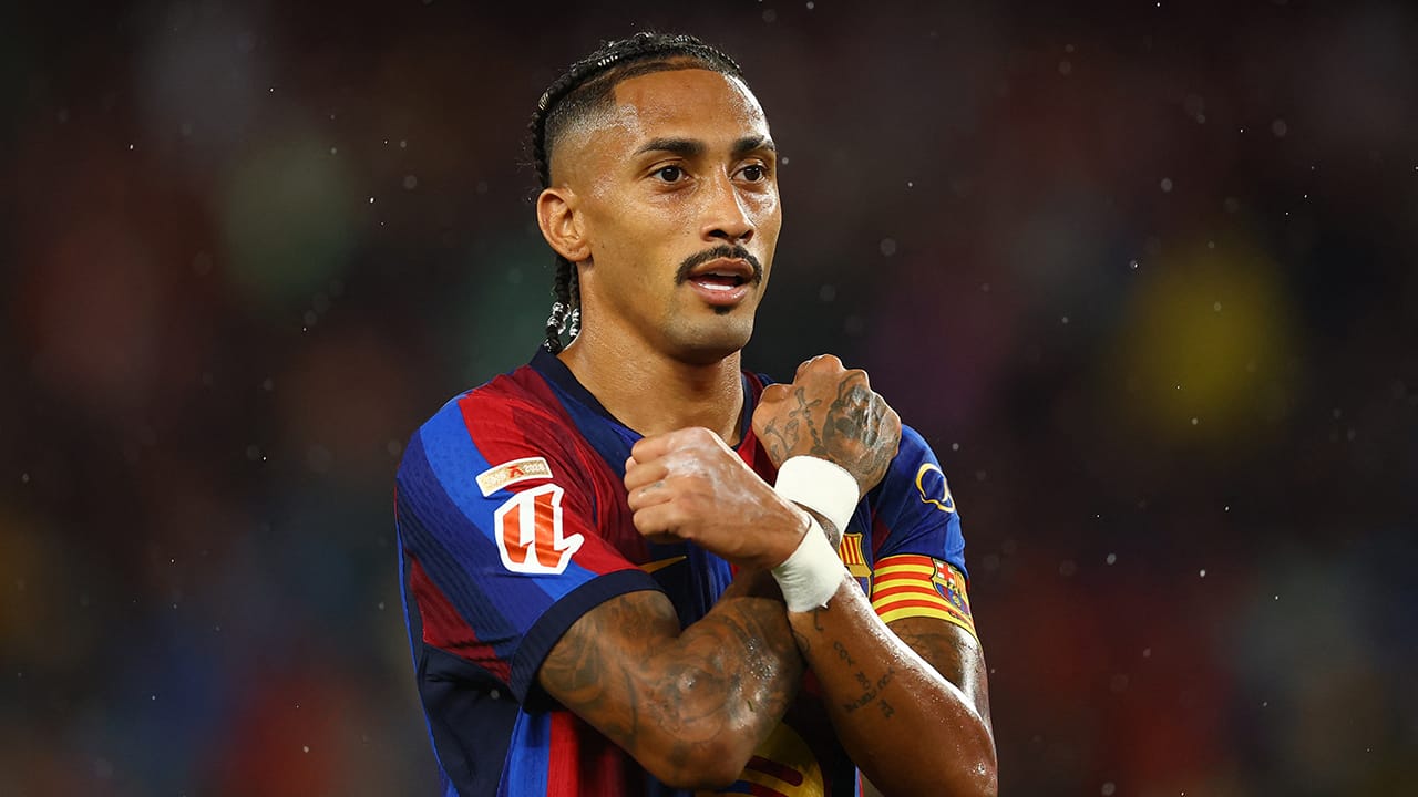 Raphinha, el gran goleador culé, se anota un triplete