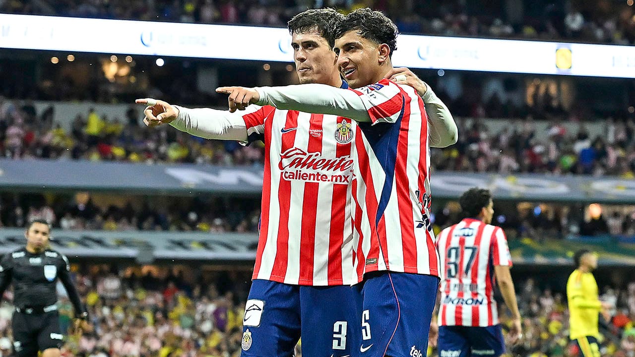 Chivas, con más gente y mucho más futbol en el Estadio Azteca