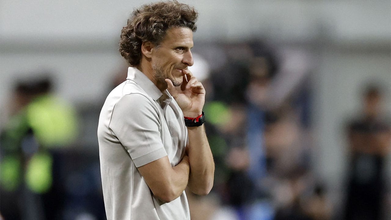 Así fue la primera victoria de Diego Forlán con Uruguay