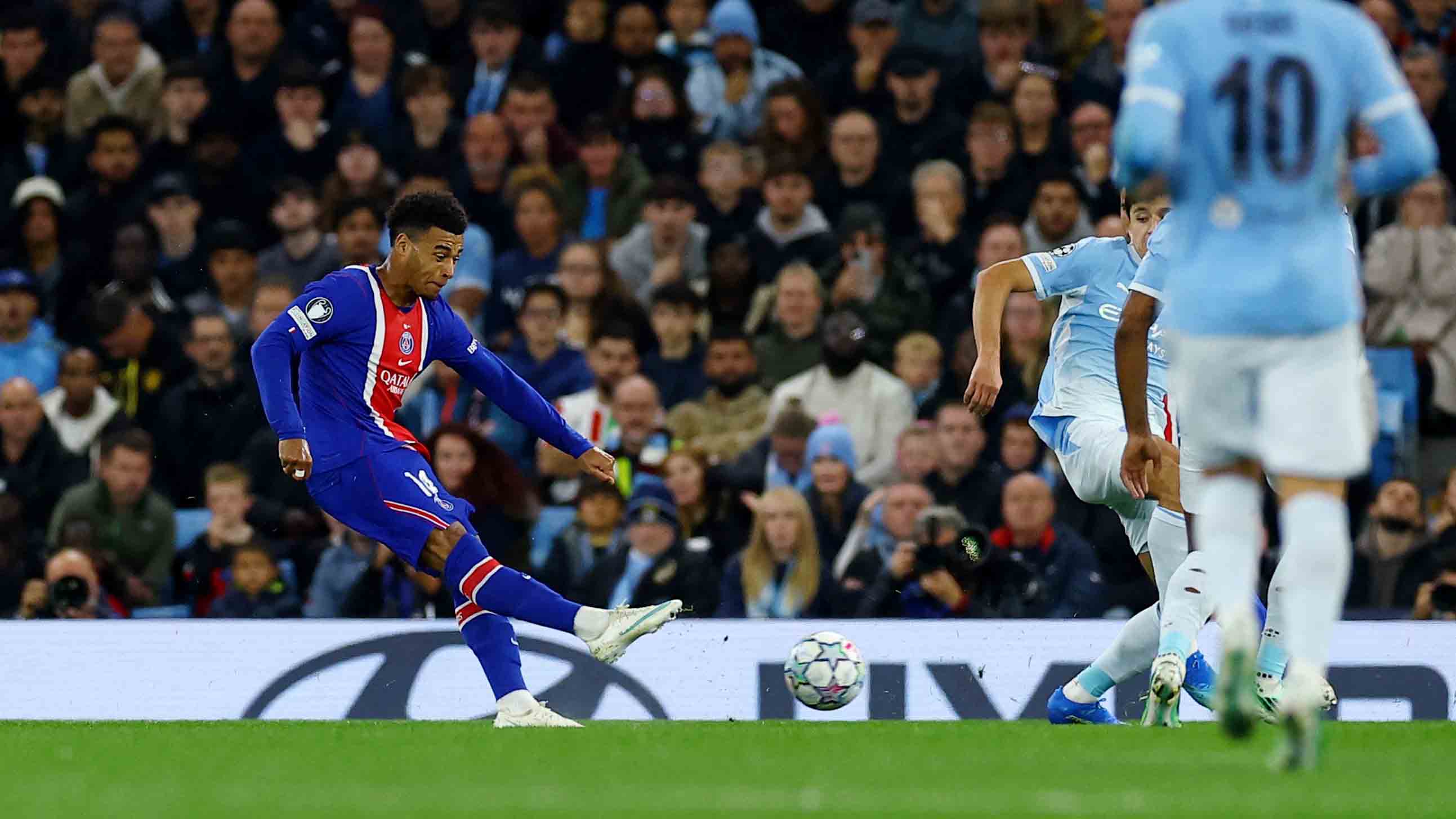 ¿Qué clase de Manchester City es este? PSG lo golea en 45 minutos