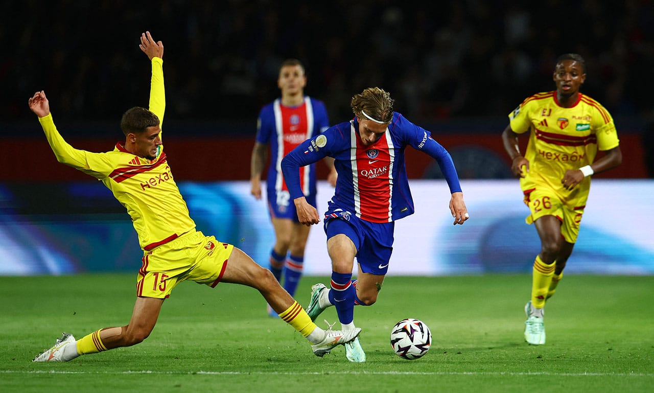 Con equipo alternativo, Paris Saint-Germain borró al Le Mans