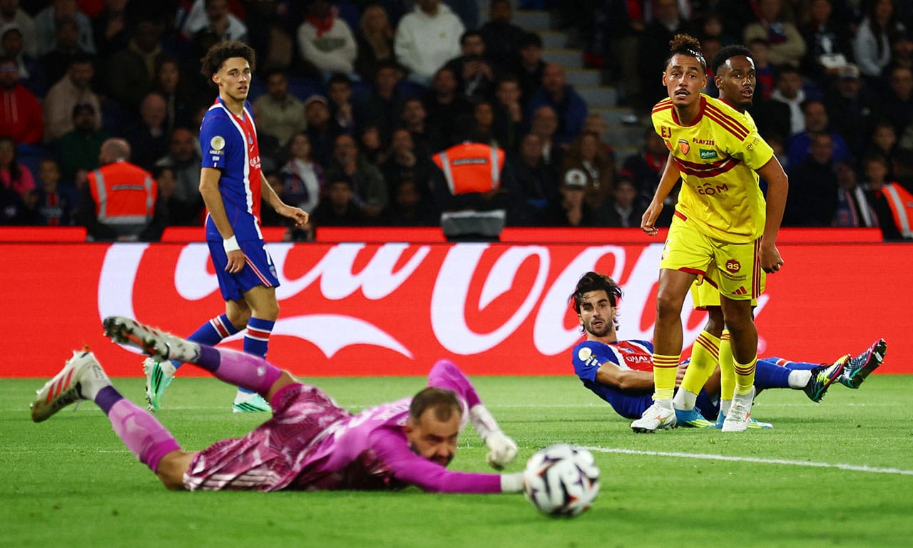 Con equipo alternativo, Paris Saint-Germain borró al Le Mans