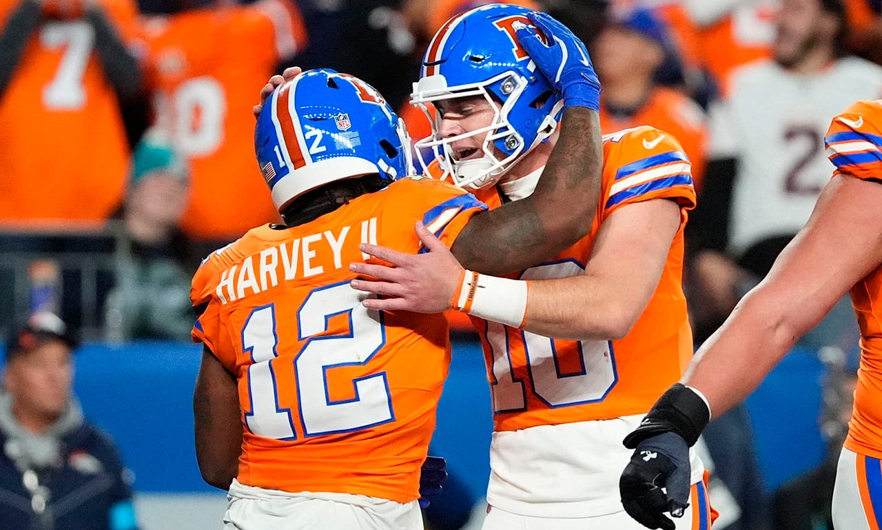 Broncos vencen 17-14 a Seahawks en tiempo extra con gol de campo de Lutz